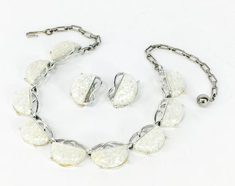 Coro | 1960s White Lucite Necklace Set | 60s White Plastic Necklace &  Earrings | Coro