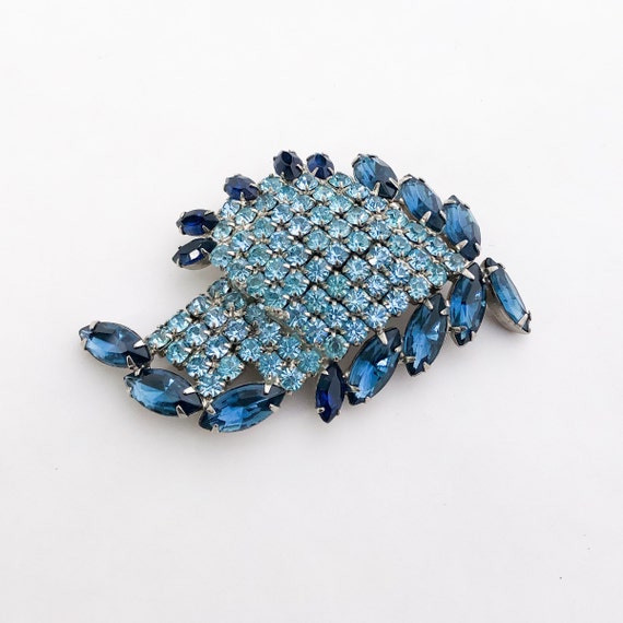 1950s Blue Rhinestone Brooch | 50s Blue Rhineston… - image 3