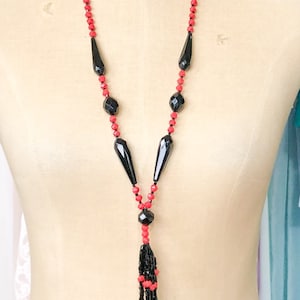 1920s Red & Black Beaded Necklace 20s Beaded Rope Necklace Flapper Necklace image 8