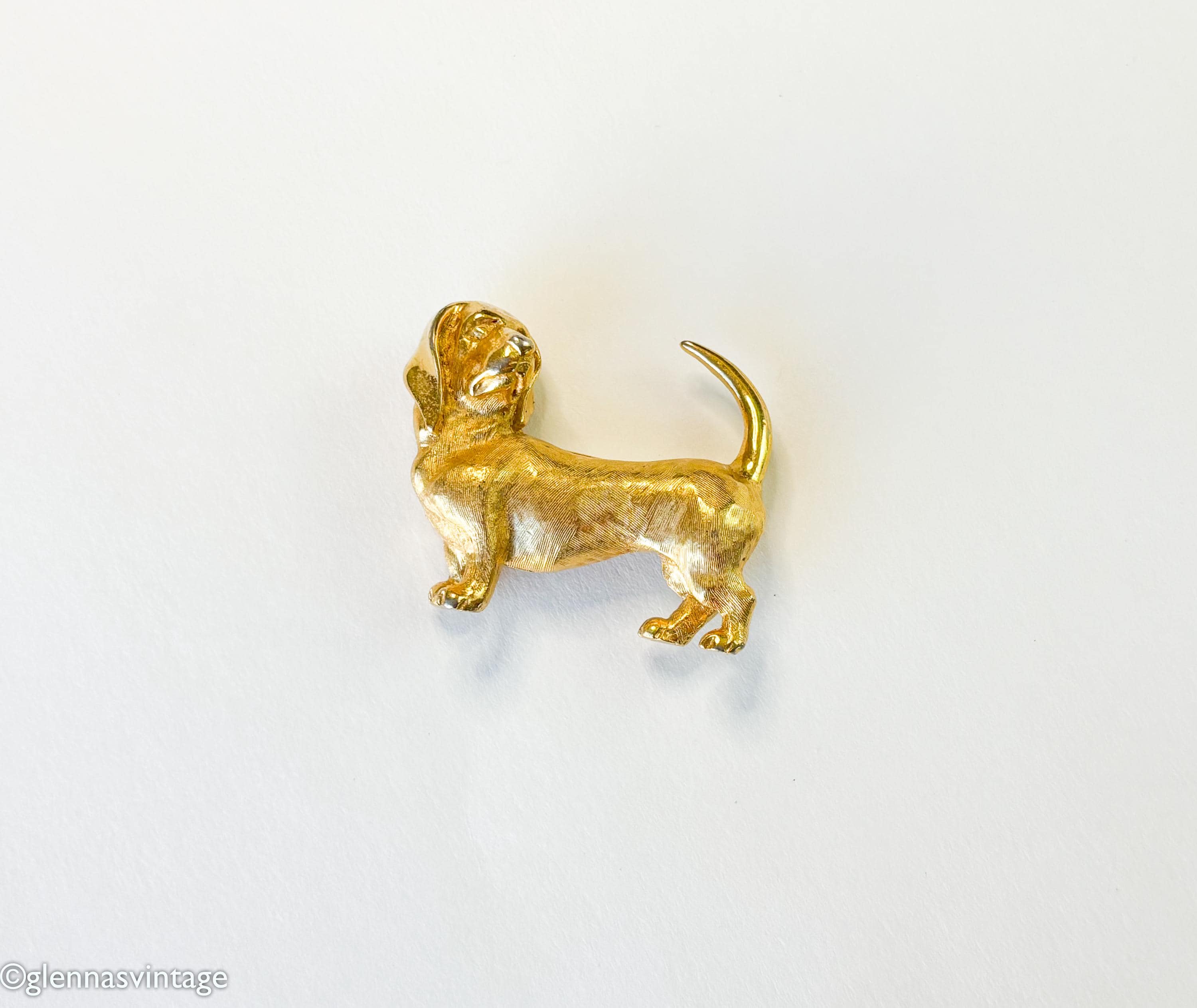 Trifari dog brooch - Etsy 日本