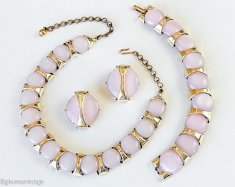 1960s  Pink Lucite Parure l Vintage Pink Circles Plastic Jewelry Set