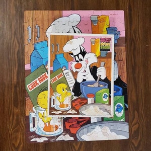 Vintage 1981 Tweety Bird  & Sylvester Cat 100 Piece Jigsaw Puzzle Complete
