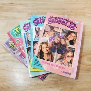 Vintage Mary Kate & Ashley Olsen Paperback Books