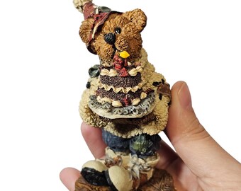 Vintage 1995 Boyds Bears & Friends Bearstone Collection M. Harrison's Birthday Figurine