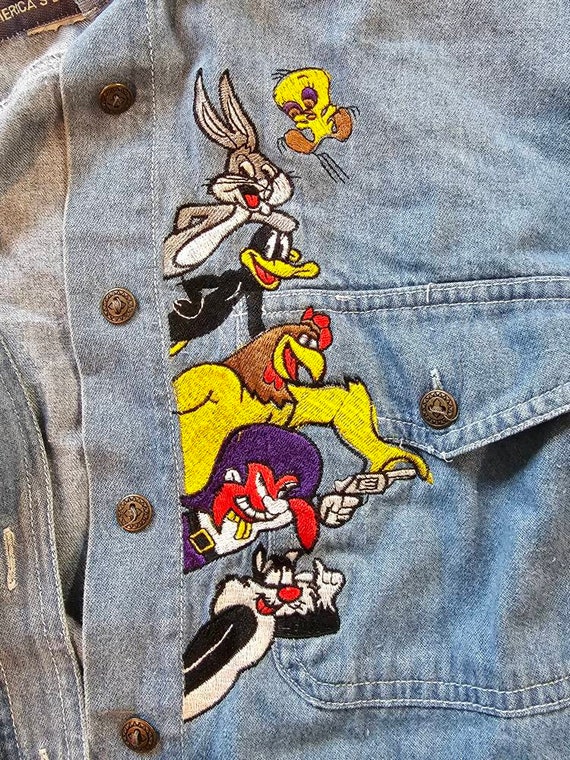 90's Warner Bros Looney Tunes Jean Button Up Large