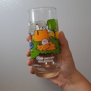 Vintage 1983 McDonald&#39;s Peanuts Camp Snoopy Collectible Glass Tumbler
