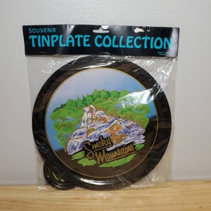 Vintage Smoky Mountain Tin Plate & Coasters Souvenir