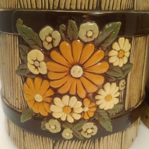 Vintage Daisy Floral Barrel Canister Set image 2