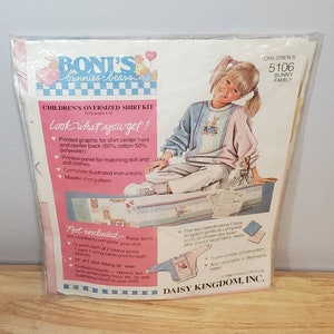 Vintage 1988 Daisy Kingdom Boni's Bunnies & Bears Children's Oversized Shirt Kit
