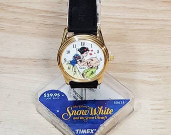 Vintage Timex Disney Snow White & Dopey Watch, Working  display picture 3
