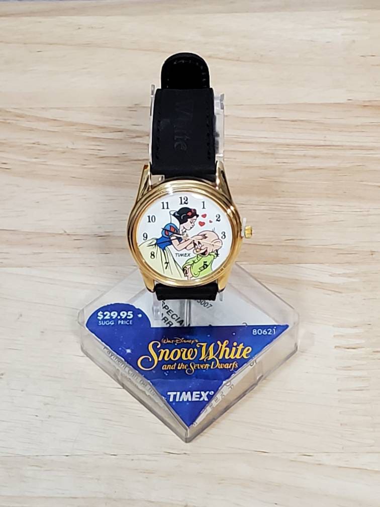 Vintage Disney 1993 timex snow white Watch RARE Vintage 90 main image 4