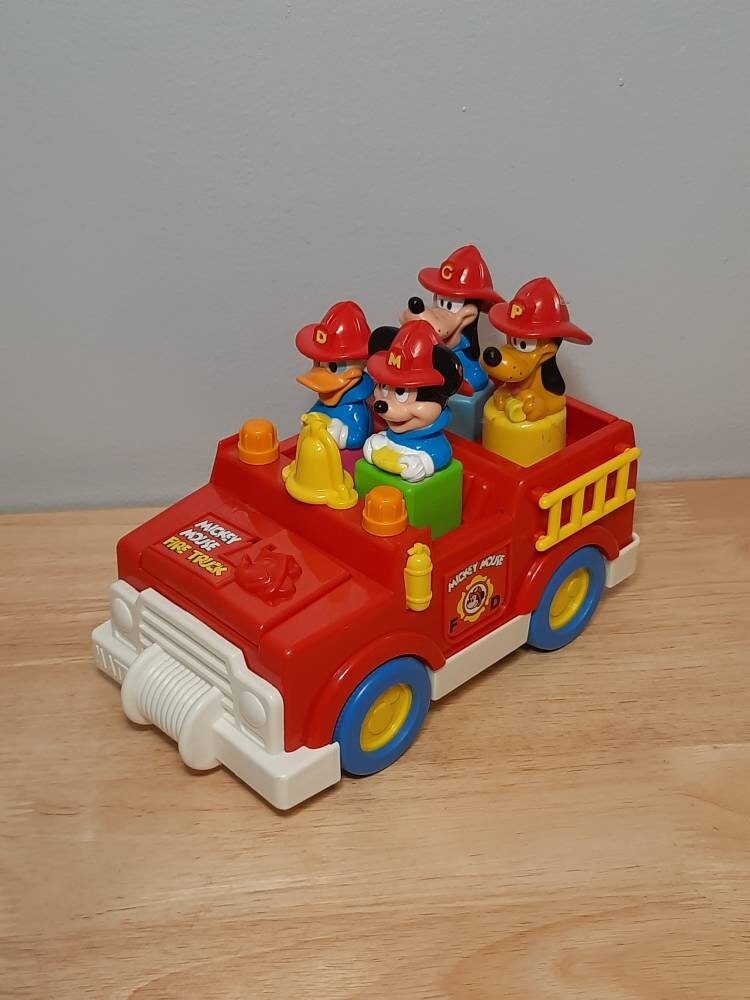 Coche bomberos mickey mouse sales