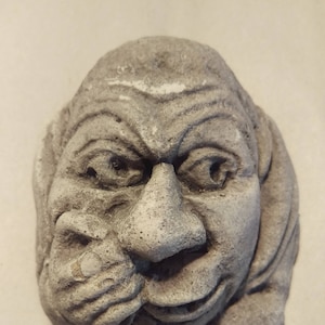 Reproduction Oxford University Grotesque Wall Hanging/Plaque in Lightweight Cement