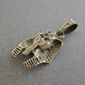 Mexican 925 Sterling Silver Taxco Egyptian Pharaoh&#39;s Burial Mask Egypt Oxidized Pendant