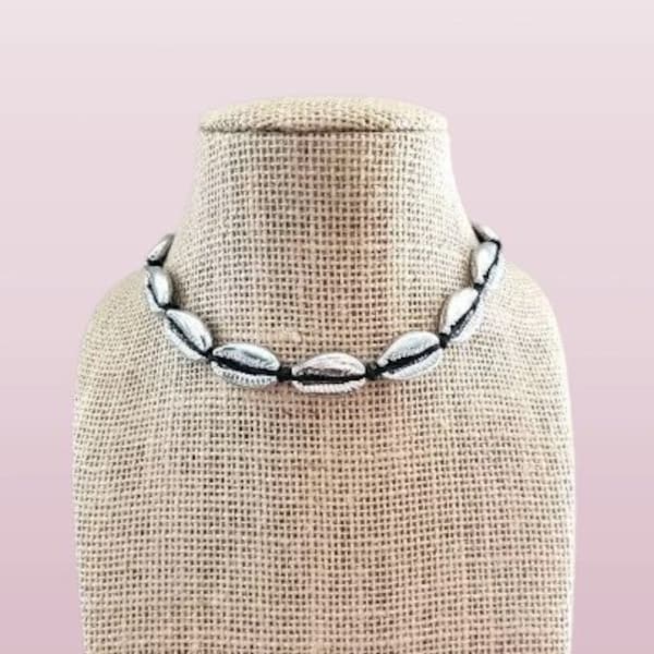 Silver Metallic Shell Cowrie Necklace Choker Beach Girls Jewelry