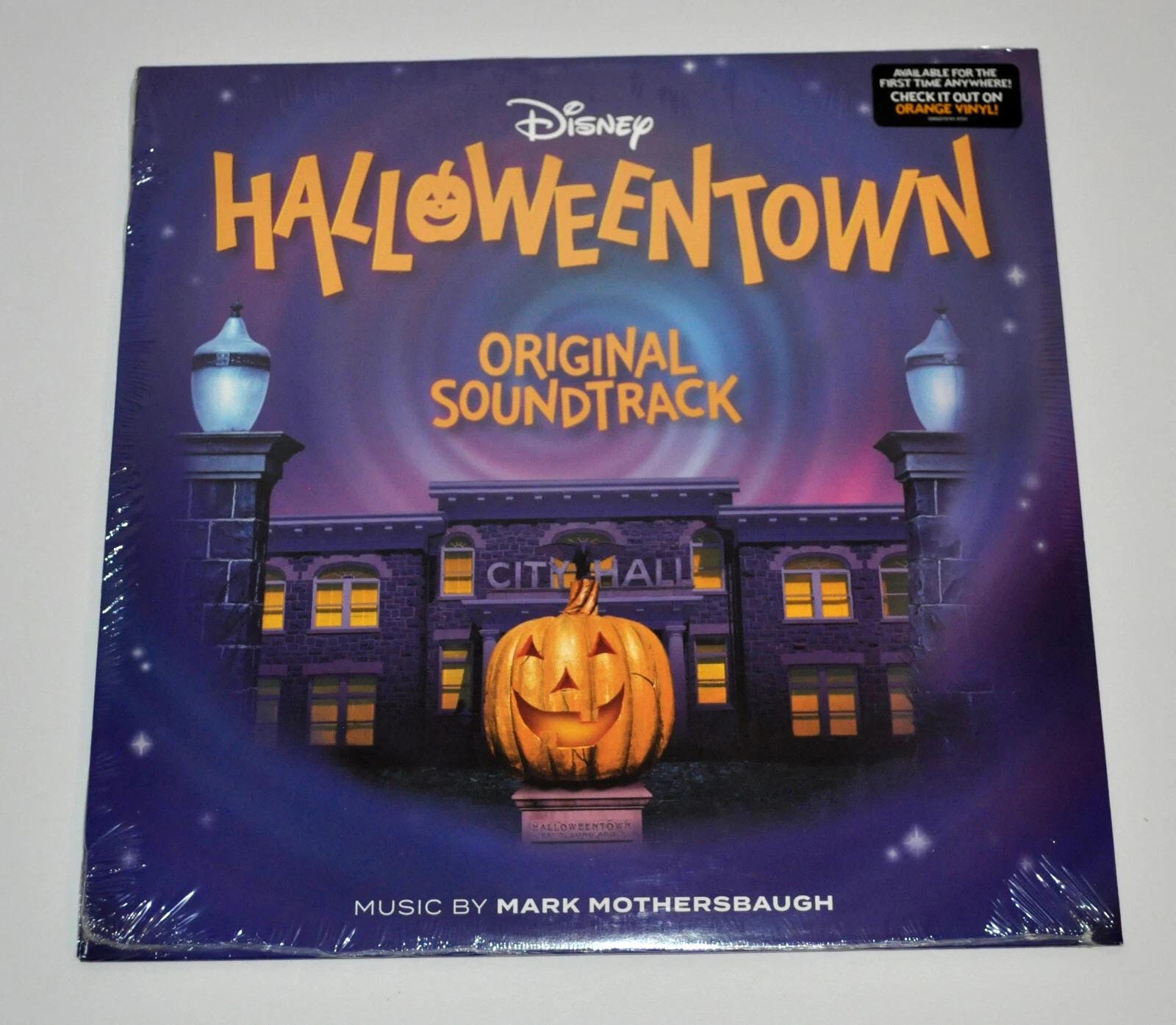 (未使用･未開封品)Halloween At Town Hall... [DVD] [Import] GUEST_afae8037-8950-4477-ba62-