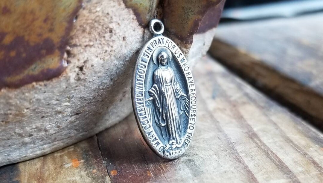 Vintage Miraculous Medal STERLING Silver Necklace Charm Pendant Holy ...