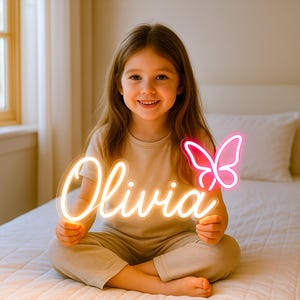 子供用カスタムネームネオンサイン、女の子用ネオンネームサイン寝室装飾、子供への誕生日プレゼント、十代の女の子へのプレゼント、子供部屋の壁装飾