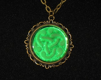 Etched Glass Celtic Knot Swirl Pendant Necklace 24 inch