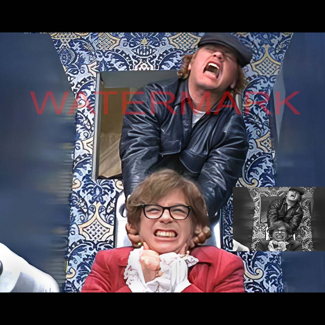 Austin Powers International Man of Mystery Toilet Attack Print Funny