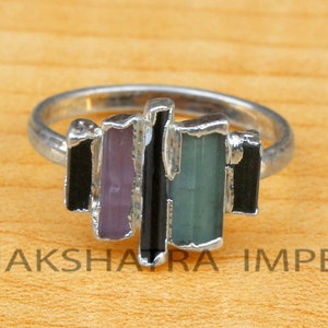 Handgemachter Turmalin Stick Multi Color Ring, Zarter Stapelring, Wassermelonen Turmalin Kristall Roh Edelstein Boho Art Deco Schattenbänder