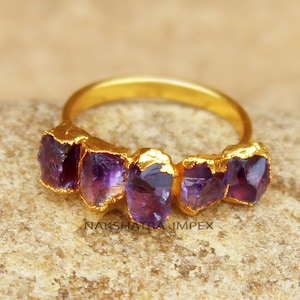 Raw Amethyst Finger Band. 18K Gold Filled Rings. February Birthstone Gift Ideas. Purple Gemstone Thumb Ring. Handmade Whimsy Goth 9K Jewelry