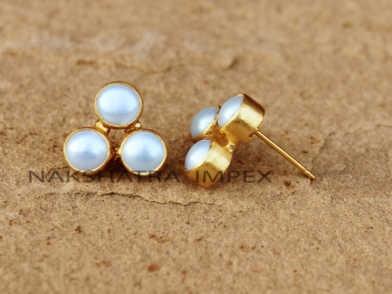 Chocolate Drop Pearl & Fleur De Lis Dangle Post Earrings in 14k Yellow Gold  | Jewelsmith