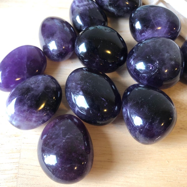 High Quality Amethyst Tumbled Crystal Gemstone — AAA Grade Tumbled Stone