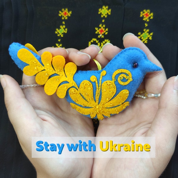 Stay with Ukraine - Filz Vogel Ornament im ukrainischen Stil