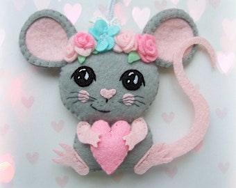 Mouse with Heart, Romantic gift