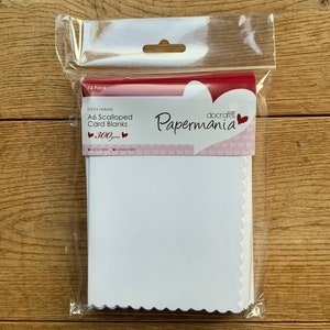 A6 Scallop Edge Card Blanks & Envelopes Pack White Cream