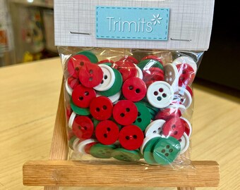 Christmas Red White Green Mixed Sizes Buttons Pack