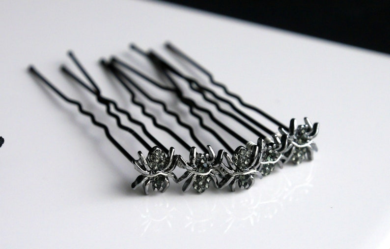 Mini Silver Spider Hair Grips, Spider Ballet Hair Pins, Spider Hair Jewellery, Diamante Spider Hair Pins, Black Gothic Spider Hair Accessory bild 5