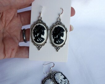 Black Skull Gothic Earrings, Black Gothic Lolita Earrings, Clip On Skull Gothic Earrings, Non Pierced Ears, Black Whimsigoth Earrings