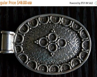 ON SALE Vibrant SILVER Pendant