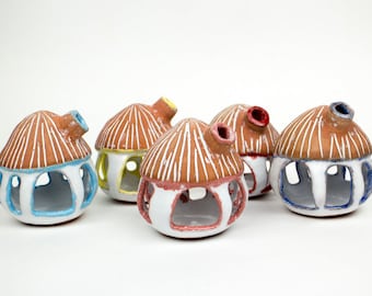 Aquarium decor handmade, Small Fish Hide, ceramic decor, Aquarium decoration, Fish HOUSE, ceramic house, gold fish home, terrarium figurine