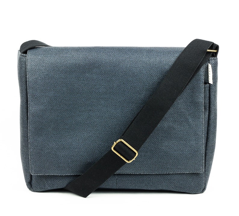 spring 2022 bolsa trends