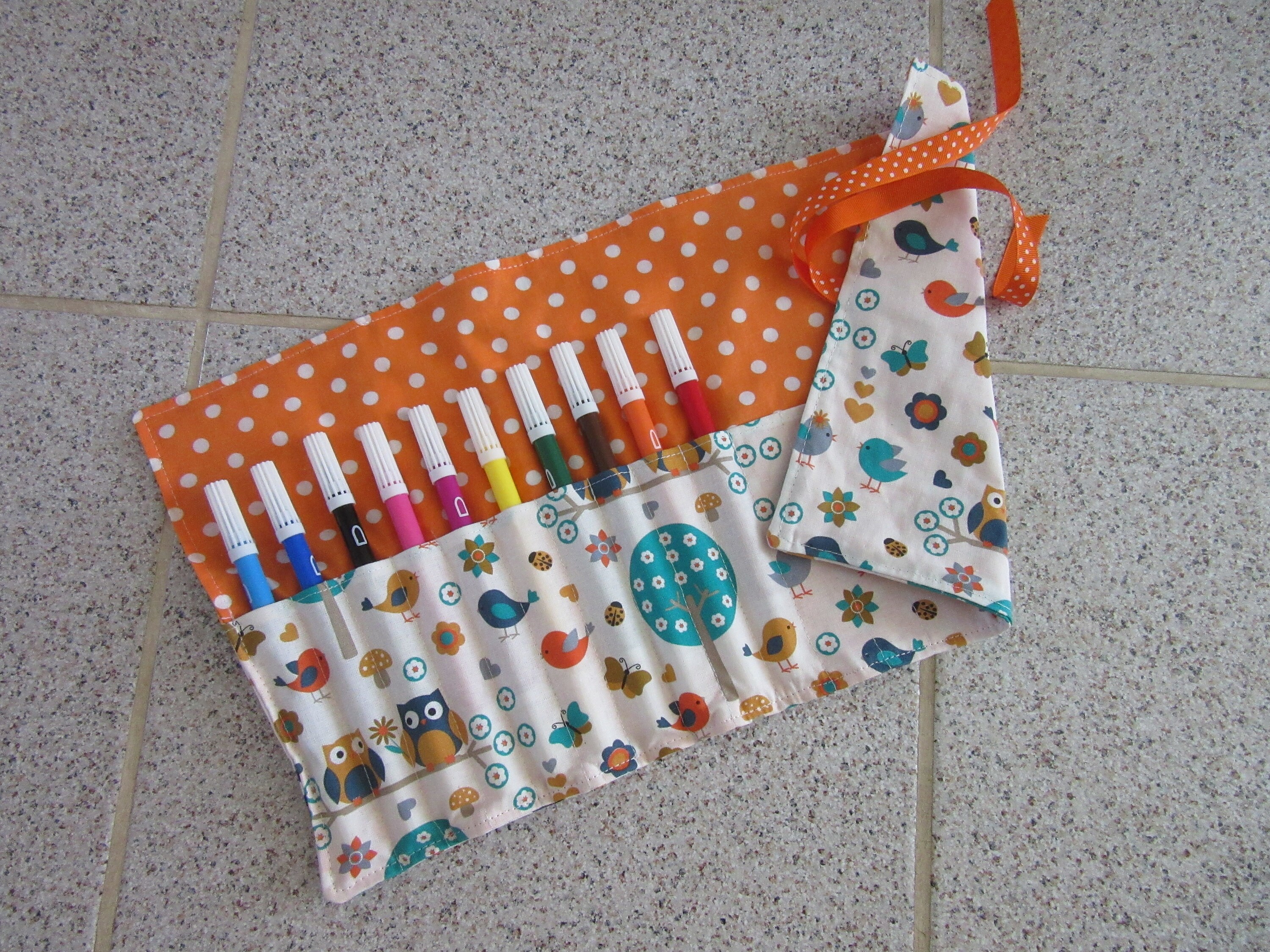 Trousse à Rouler Pour Feutres et Crayons de Couleur