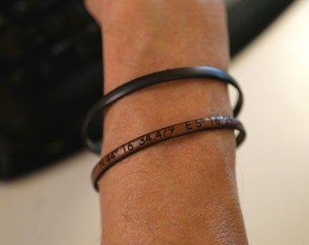 Pulsera de cuero personalizada para hombre con mensaje de amor grabado para marido o papá, regalo para él Coordenadas GPS del Día del Padre