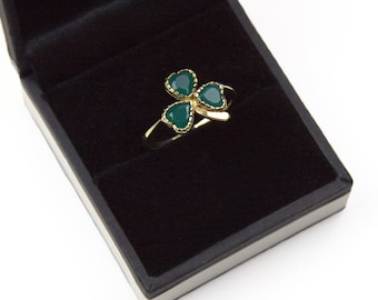 Shamrock Ring Ladies 9ct Gold Lucky set with Agate Handmade in UK