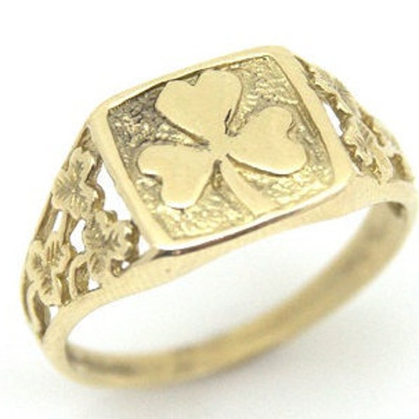 Signet Ring 9ct Yellow Gold Lucky Clover Leaf