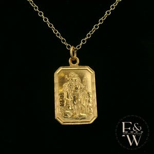 9ct Yellow Gold Saint Christopher Pendant