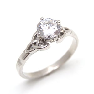 Trinity Knot Ring 1ct Diamond-Unique Solid Silver