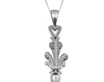 Pendant Gold Welsh Traditional 3 