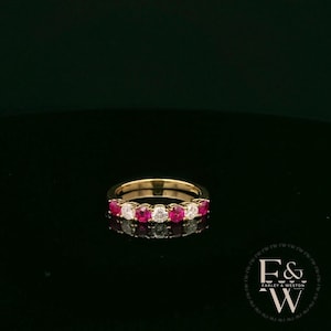 18ct Yellow Gold Round-Cut Ruby & Diamond Ring