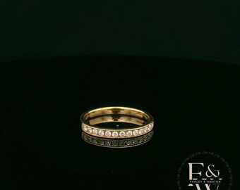 18ct Yellow Gold Round-Cut Diamond Half Eternity Ring