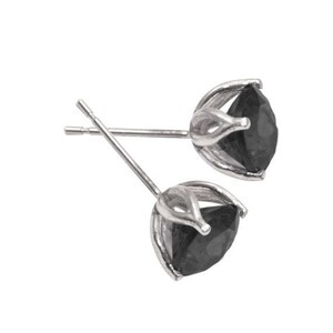 Stud Earrings Solitaire 1ct and 2ct Round Brilliant Basket Set Sapphire 9ct Gold