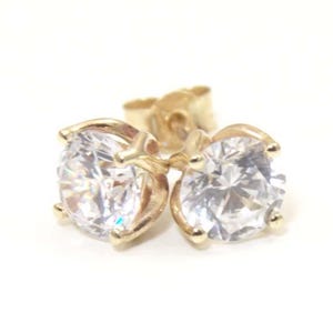 Stud Earrings Solitaire 1ct and 2ct Round Brilliant Basket Set Diamond Unique 9ct Gold