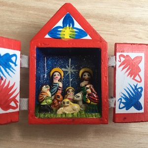 Miniature Nativity Scene, Nativity Set, Miniature nativity , Retablos