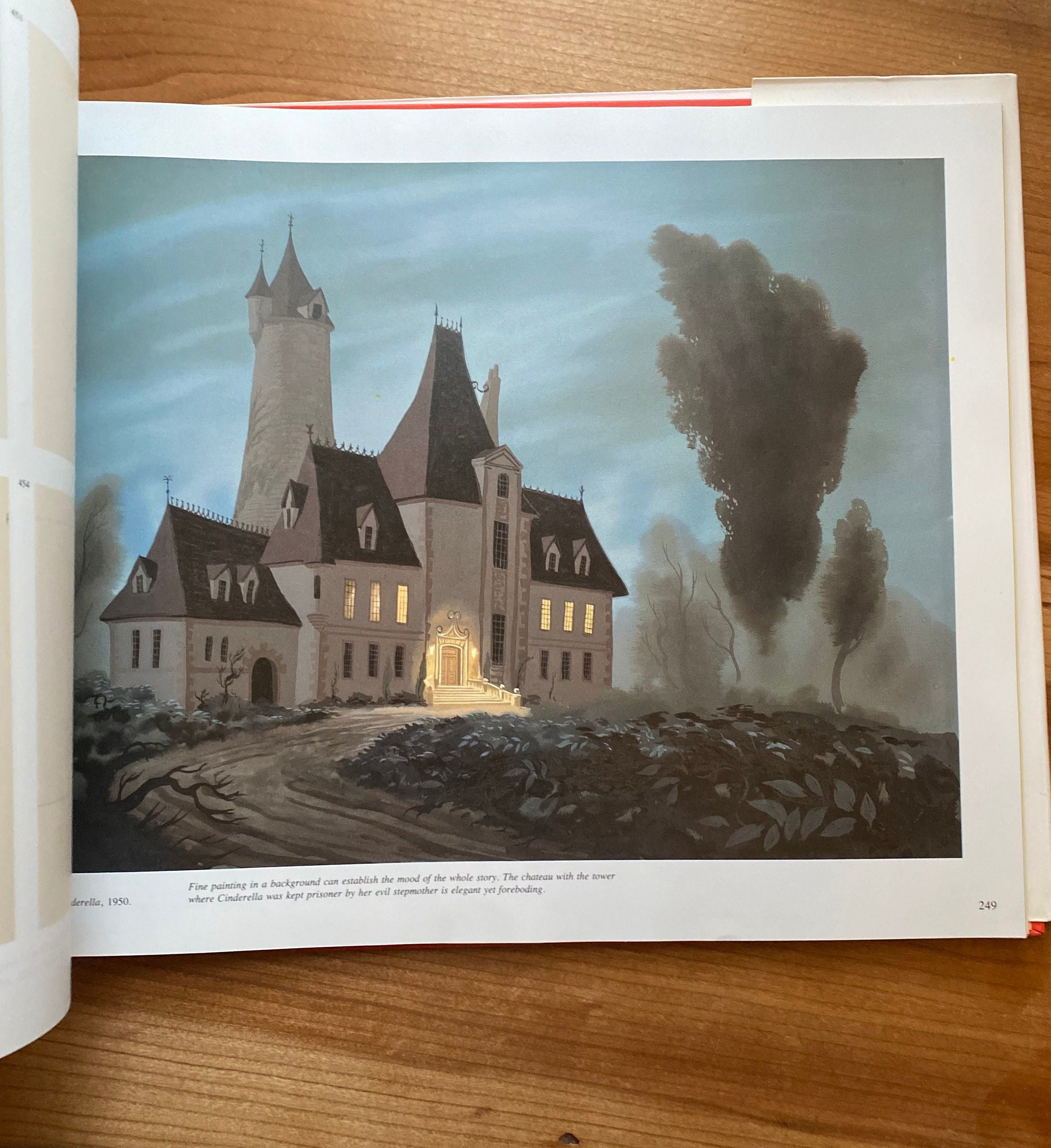 Treasurer of Disney Animation Art 洋書